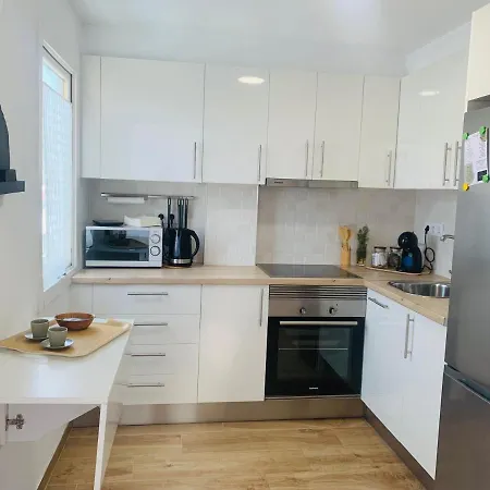 Ocean View Luxury Americas 아파트 *