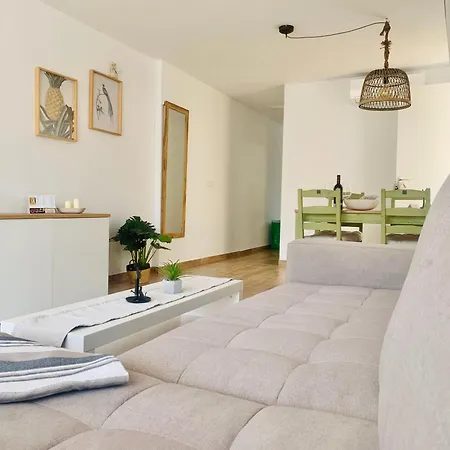 Ocean View Luxury Americas 아파트